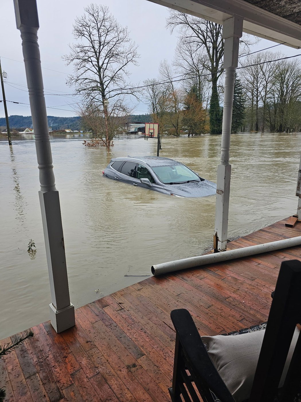 Historic rains and flooding trigger dramatic rescues in Washington state | iNFOnews.ca