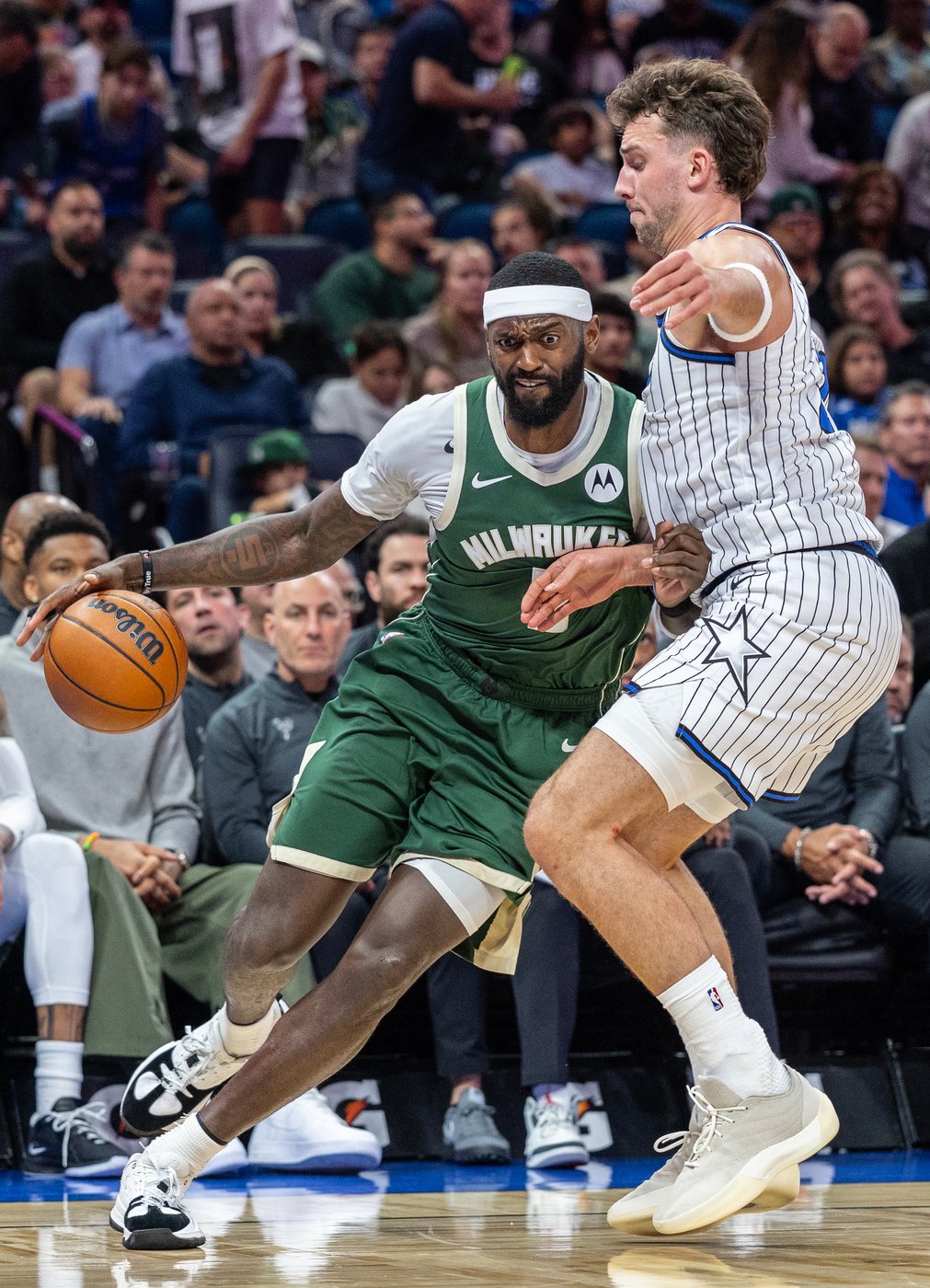 Thomas and Porter power the Bucks to a 116-108 win over the Magic | iNFOnews.ca Thomas and Porter power the Bucks to a 116-108 win over the Magic | iNFOnews.ca