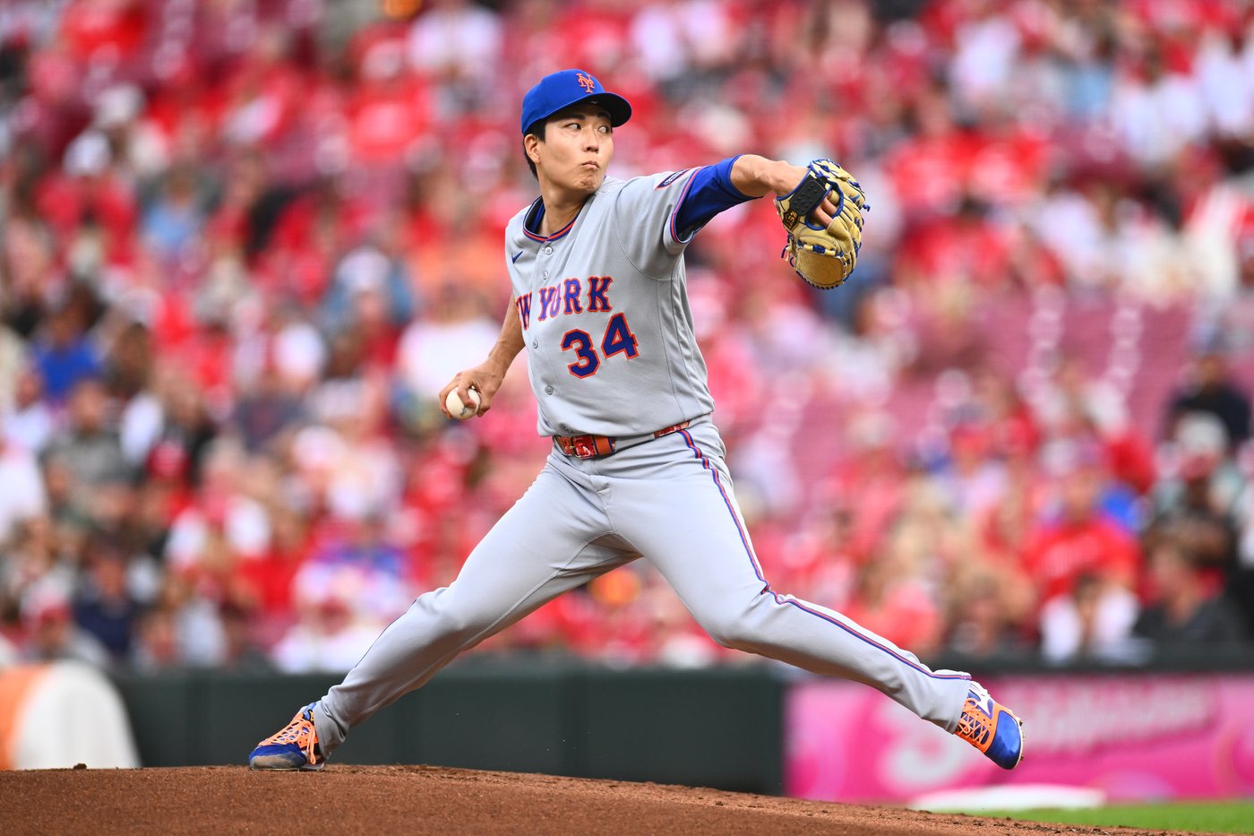 Sal Stewart's 3-run homer in 4-run first inning spoils Kodai Senga's return as Reds beat Mets 5-3 | iNFOnews.ca Sal Stewart's 3-run homer in 4-run first inning spoils Kodai Senga's return as Reds beat Mets 5-3 | iNFOnews.ca