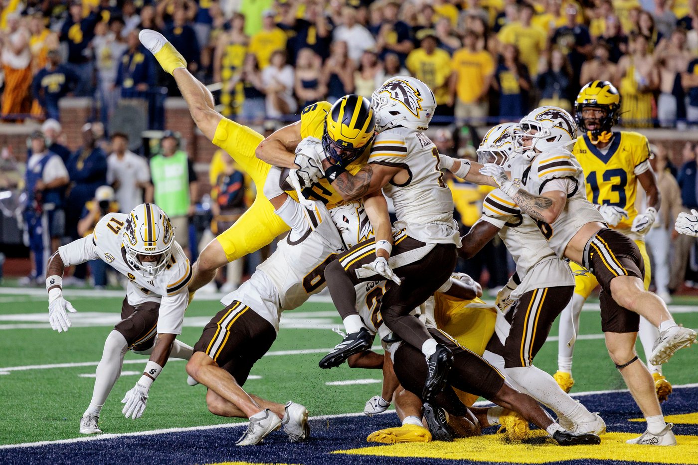 Wait just a second: No. 16 Michigan catches second-chance Hail Mary, survives scare vs WMU | iNFOnews.ca