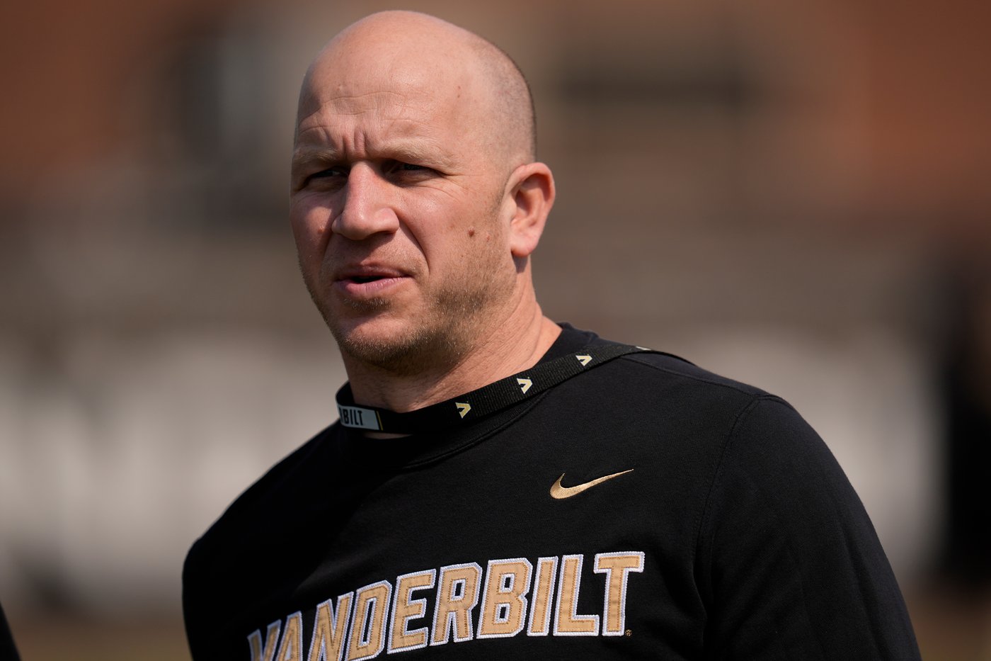 A 5-star flip, a veteran in Tim Beck’s system and no quick QB call at Vanderbilt | iNFOnews.ca