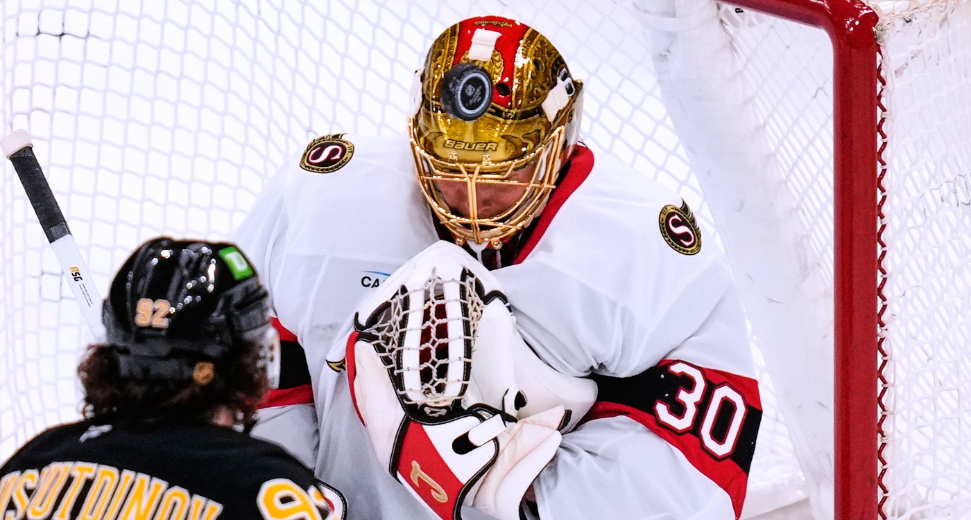Senators goalie Linus Ullmark leaves game at the Bruins after two periods | iNFOnews.ca Senators goalie Linus Ullmark leaves game at the Bruins after two periods | iNFOnews.ca