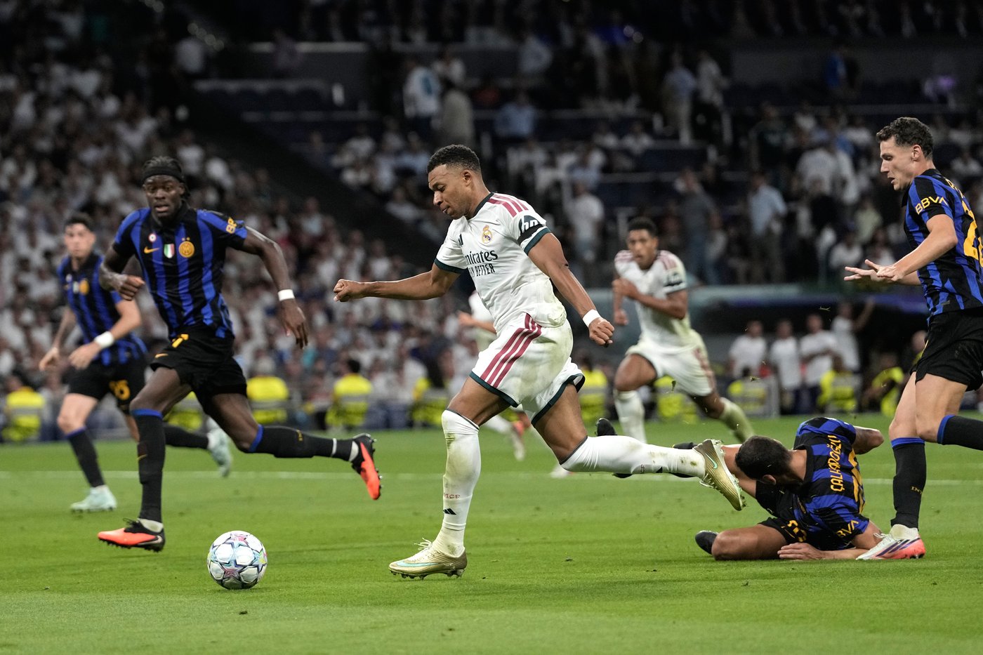 Kylian Mbappé says AI dictator memes show lack of political awareness | iNFOnews.ca Kylian Mbappé says AI dictator memes show lack of political awareness | iNFOnews.ca