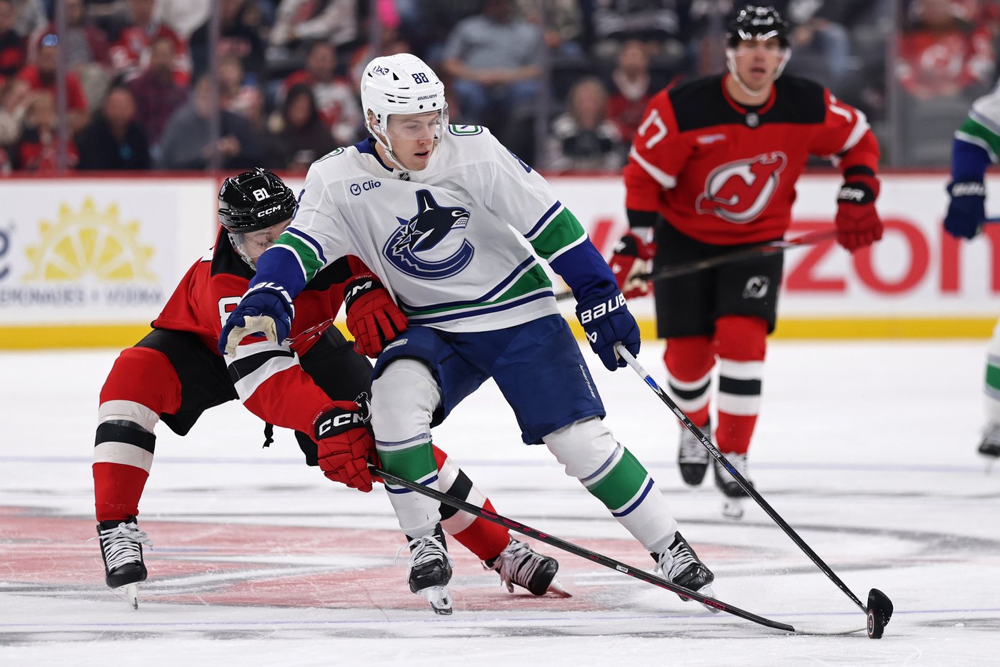 Hischier scores twice to help Devils roll to a 4-1 win over Canucks | iNFOnews.ca Hischier scores twice to help Devils roll to a 4-1 win over Canucks | iNFOnews.ca