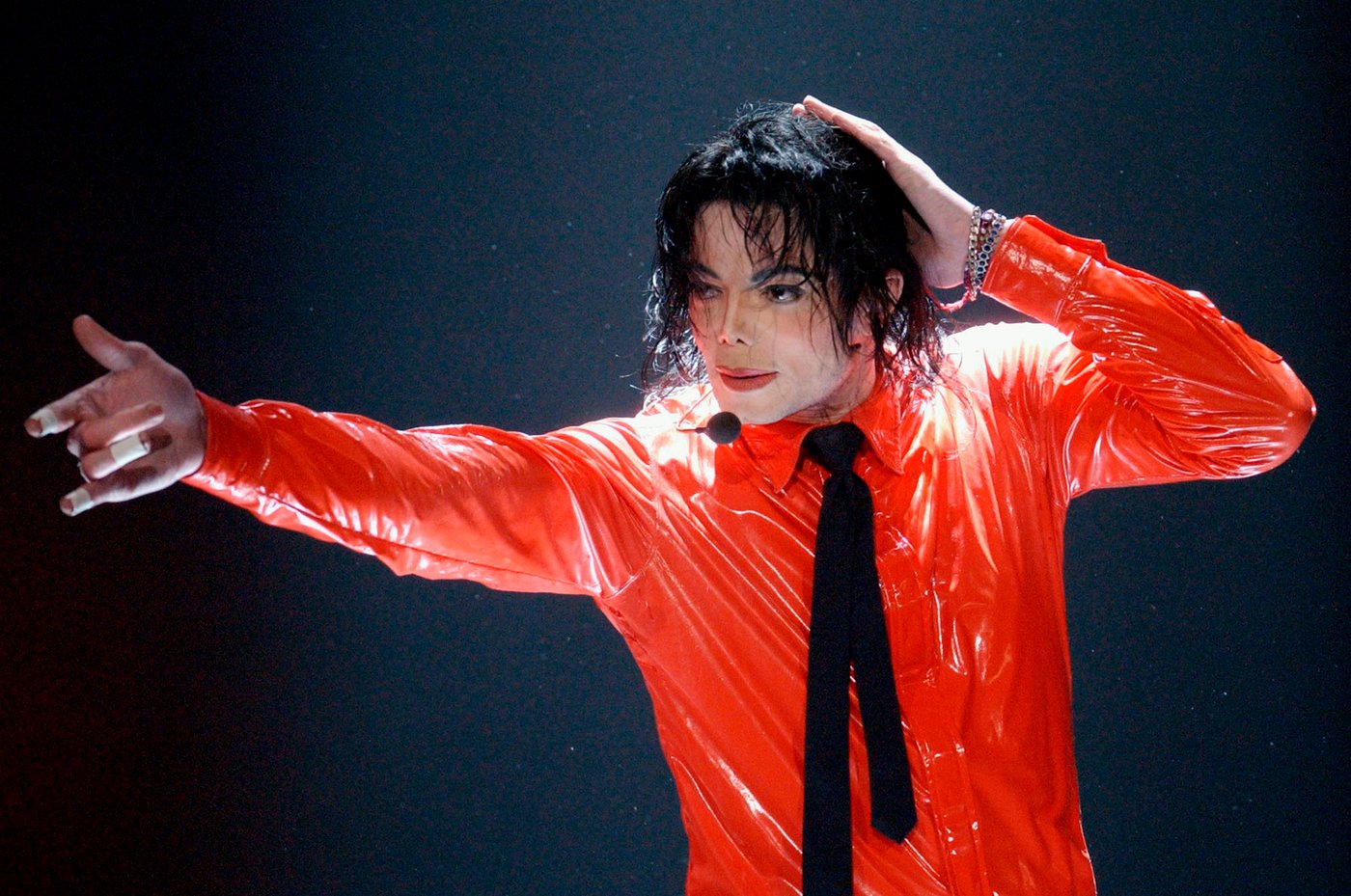 Michael Jackson streams skyrocket after 'Michael' biopic opening weekend, up 95% in the US | iNFOnews.ca