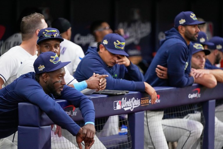 Rays put on the brink of World Series flop by Brewers' historic 8-run, 2-out surge | iNFOnews.ca