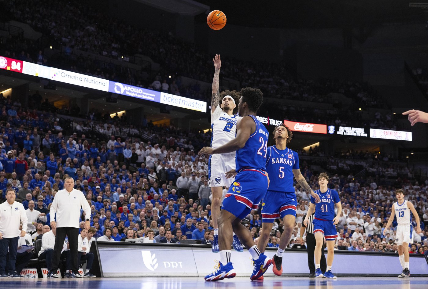 Creighton's Pop Isaacs will undergo season-ending surgery for lingering hip problem | iNFOnews.ca