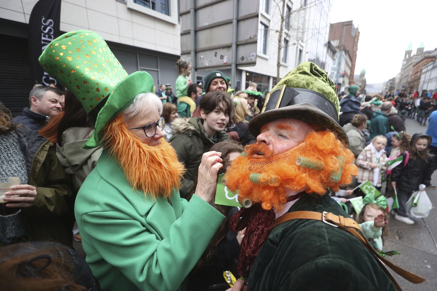 Crowds pack Dublin's streets for national St. Patrick's Day parade | iNFOnews.ca