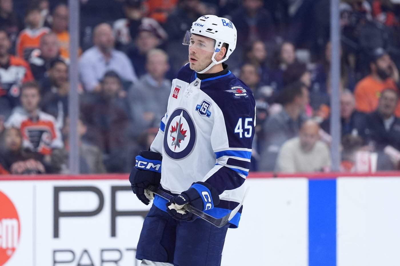 Jets get much-needed depth scoring in victory over Sabres | iNFOnews.ca Jets get much-needed depth scoring in victory over Sabres | iNFOnews.ca
