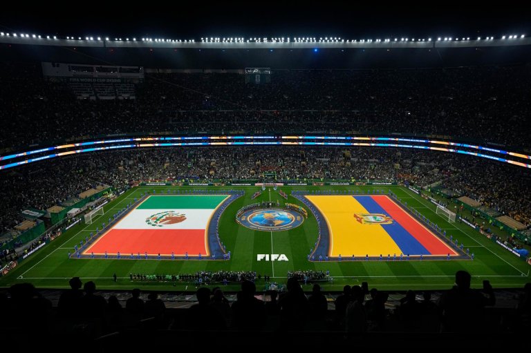 Mexico fans use a homophobic chant during the World Cup match against Ecuador | iNFOnews.ca