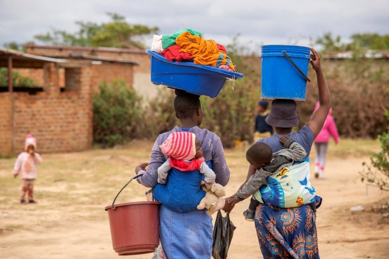 A data-sharing clause derailed US-Zimbabwe health talks. Now all funding ends this month | iNFOnews.ca