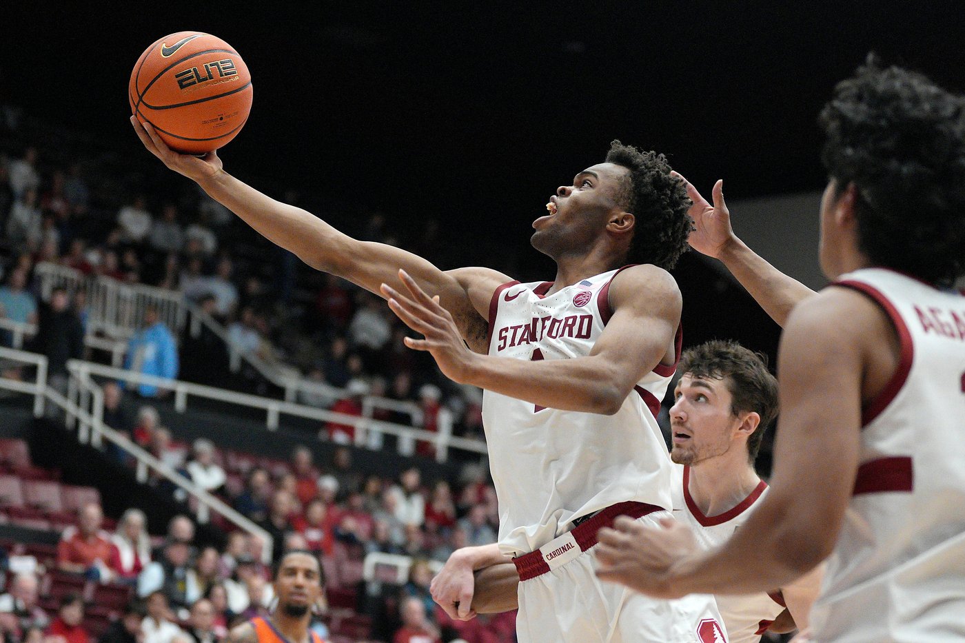 Nick Davidson scores 16 points, grabs seven rebounds as No. 20 Clemson holds off Stanford 66-64 | iNFOnews.ca Nick Davidson scores 16 points, grabs seven rebounds as No. 20 Clemson holds off Stanford 66-64 | iNFOnews.ca