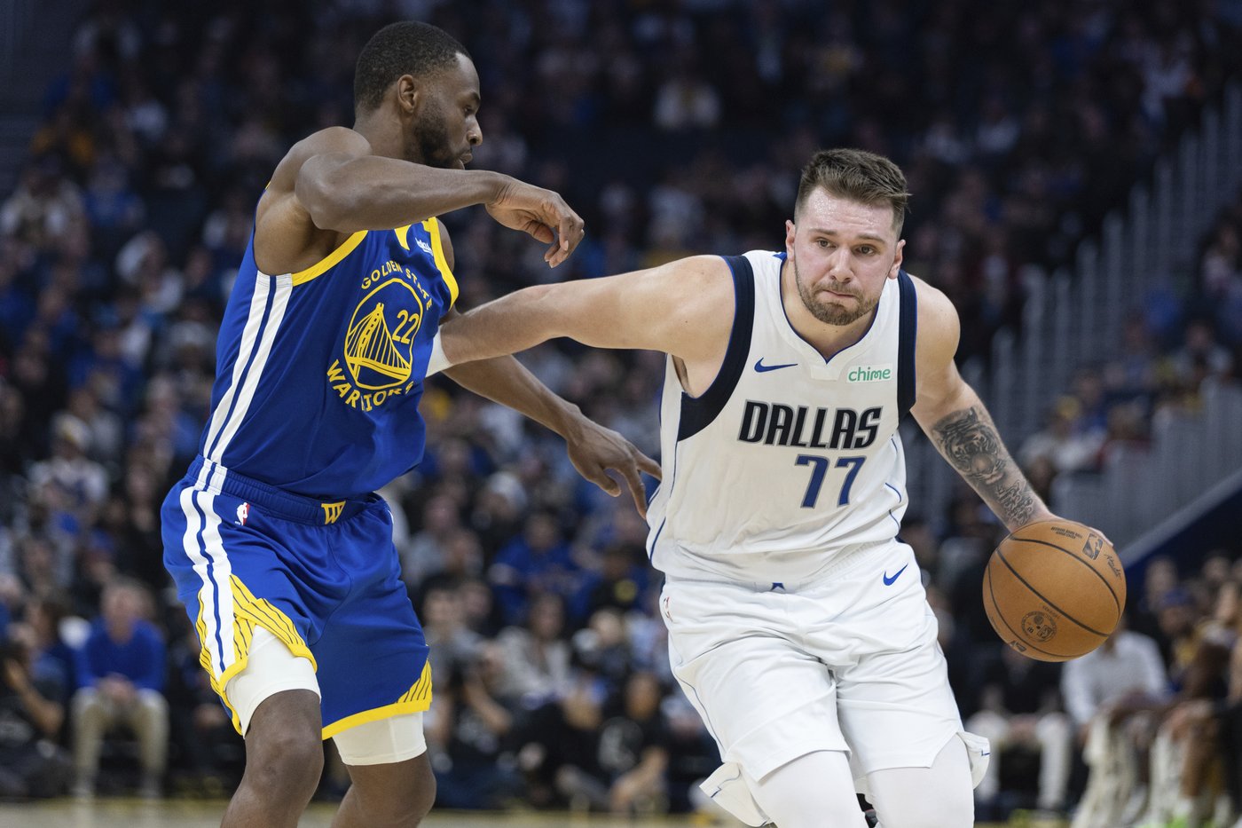 Luka Doncic has triple-double with season-best 45 points in Mavs' 143-133 win over Warriors | iNFOnews.ca