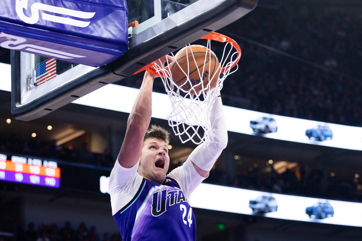 Walker Kessler is going from the Jazz to the Lakers, will get a 4-year deal, AP source says | iNFOnews.ca