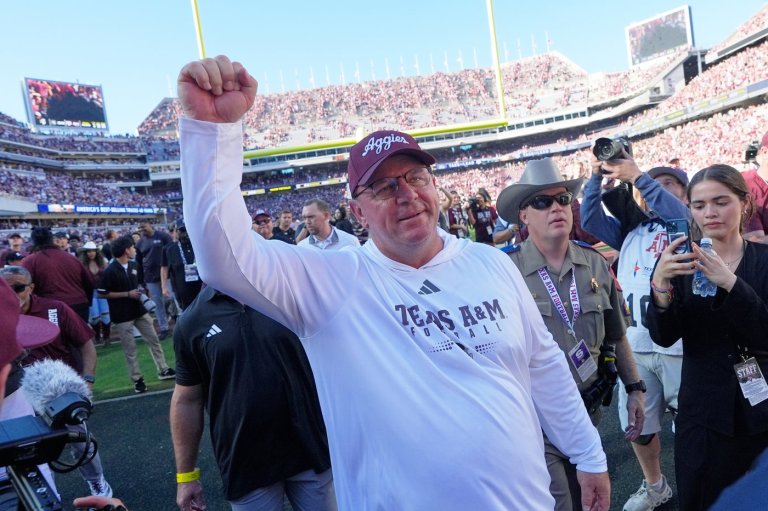Texas A&M announces new 6-year contract for coach Mike Elko after historic comeback | iNFOnews.ca
