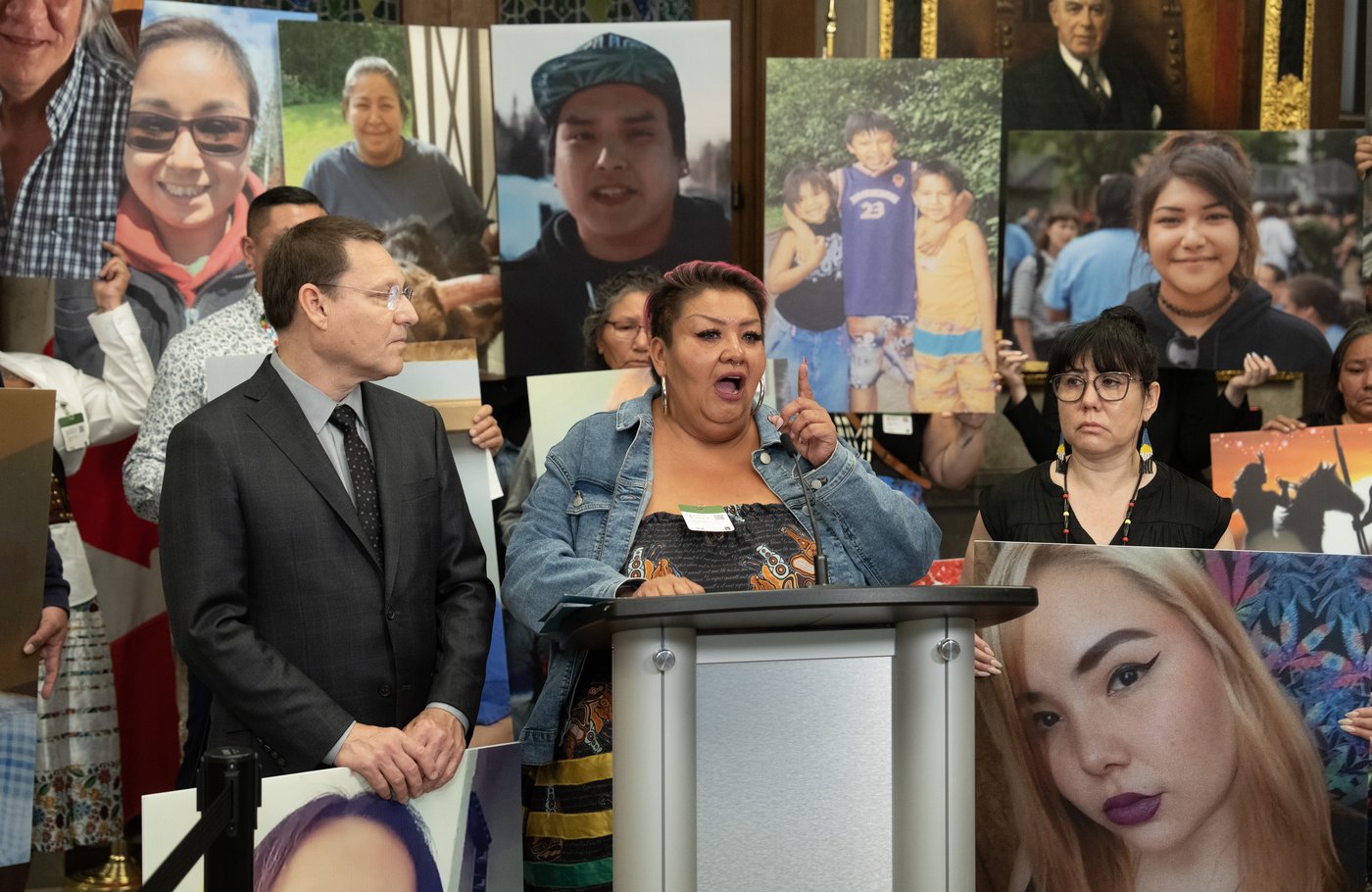 Grassy Narrows residents demand Carney apologize for comments made about protest | iNFOnews.ca Grassy Narrows residents demand Carney apologize for comments made about protest | iNFOnews.ca