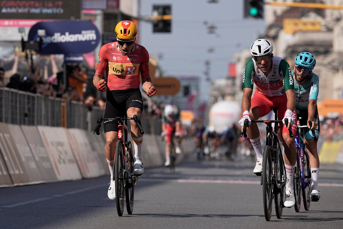Dversnes wins Giro's 15th stage from breakaway as Vingegaard stays in pink | iNFOnews.ca Dversnes wins Giro's 15th stage from breakaway as Vingegaard stays in pink | iNFOnews.ca