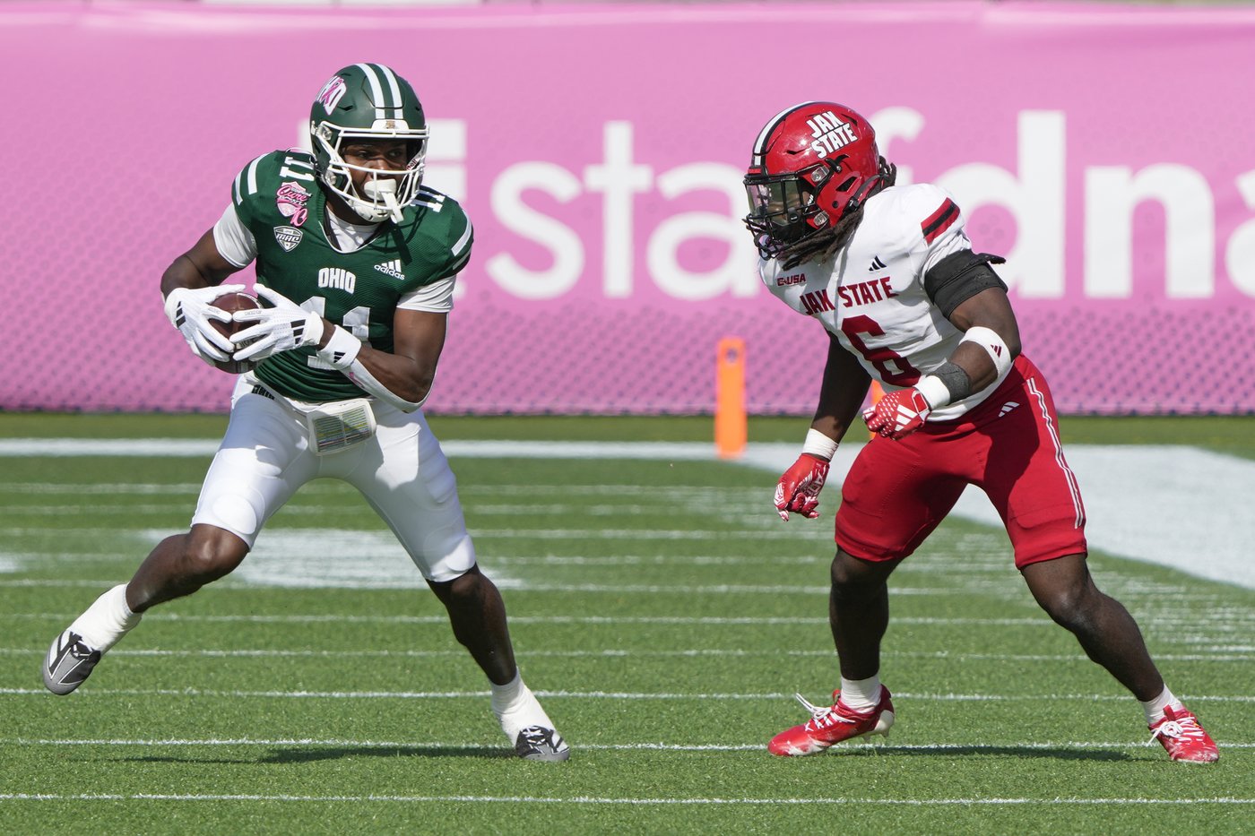 Navarro has big first half, Ohio holds off Jacksonville State 30-27 in Cure Bowl | iNFOnews.ca