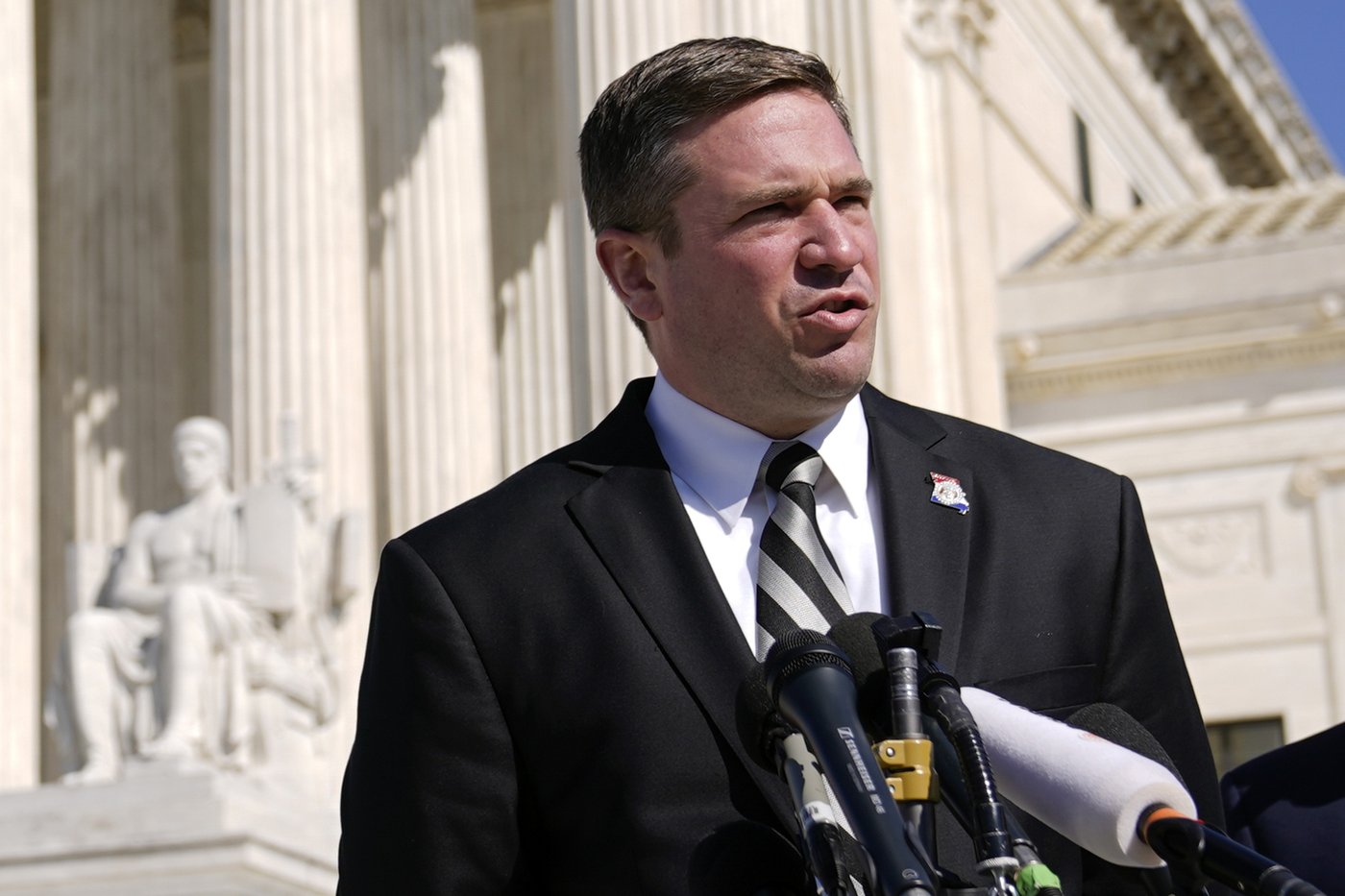 Missouri's GOP attorney general says abortions after viability remain illegal under new amendment | iNFOnews.ca