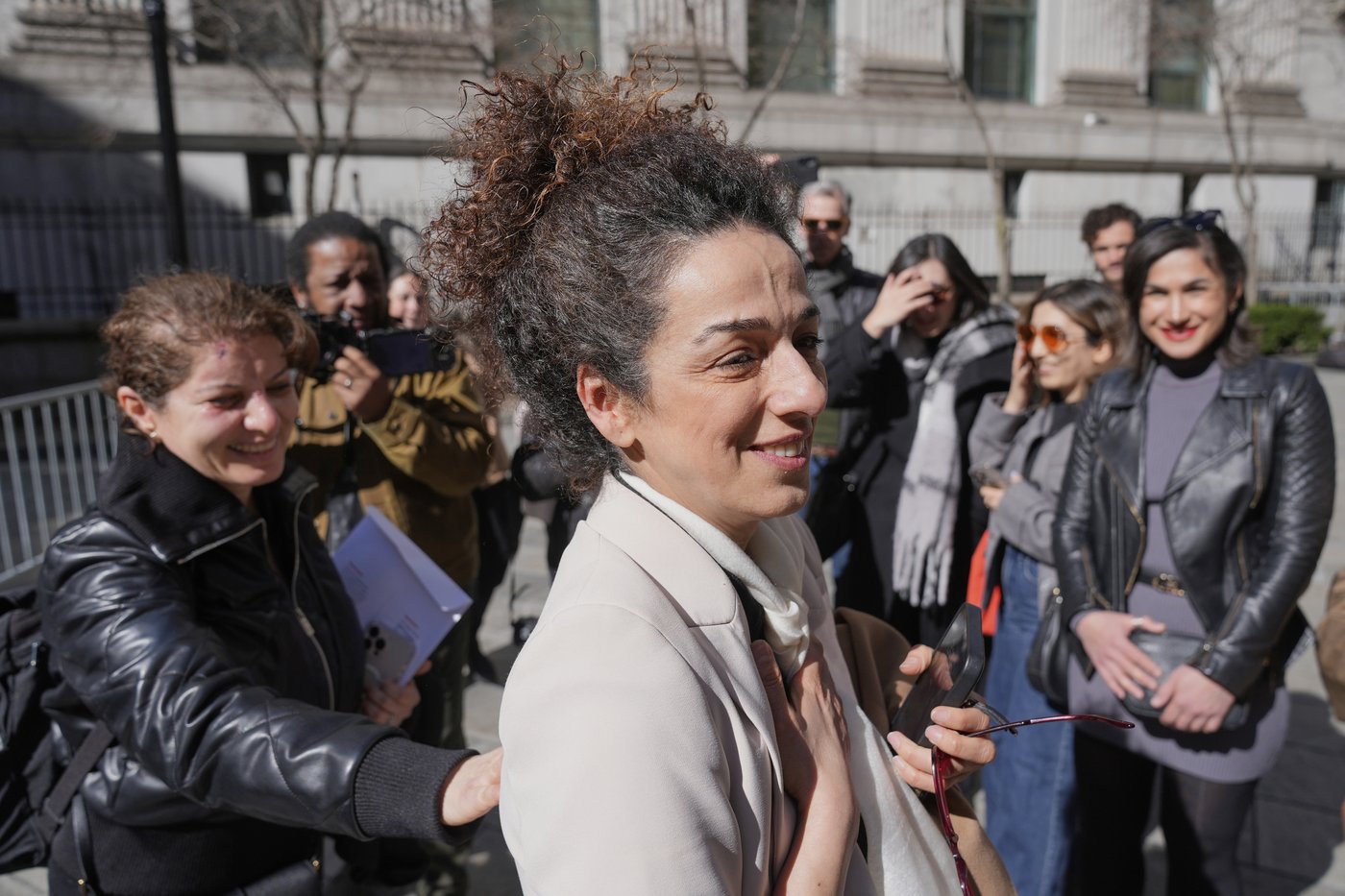 Jury convicts 2 men of plotting to assassinate an Iranian American journalist in New York | iNFOnews.ca