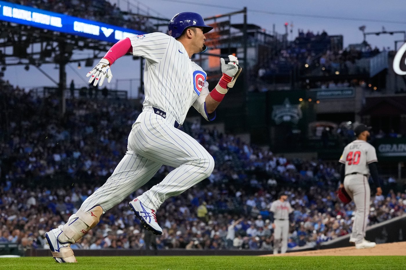 Pete Crow-Armstrong hits his 42nd homer on a 4-hit night as Cubs beat Braves 7-3 | iNFOnews.ca