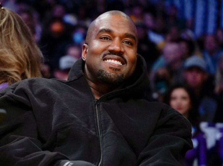 Ye attempts a comeback with sold-out LA-area concert, support from Lauryn Hill | iNFOnews.ca
