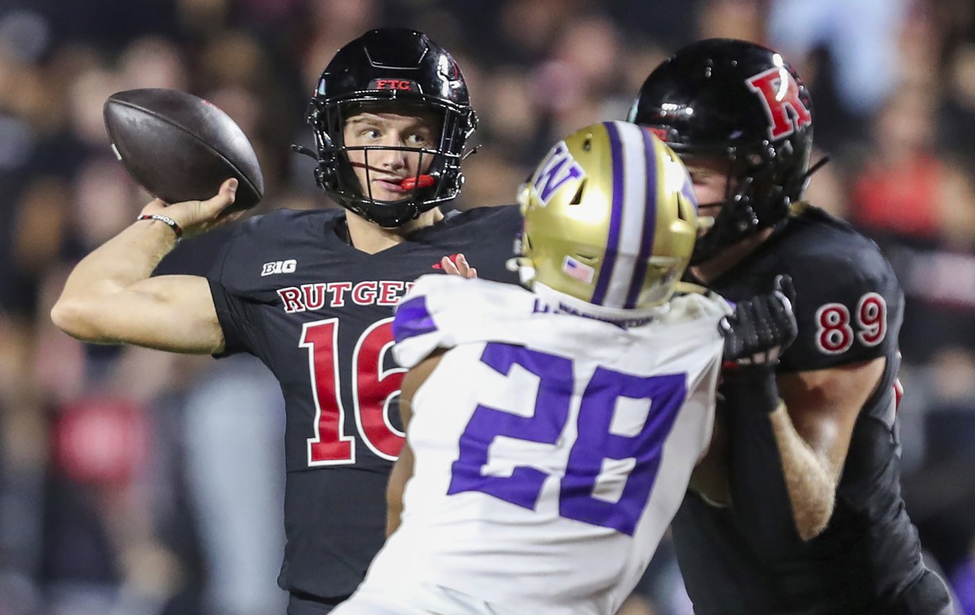 Monangai runs for 132 yards and a TD, Rutgers holds off Washington 21-18 | iNFOnews.ca Monangai runs for 132 yards and a TD, Rutgers holds off Washington 21-18 | iNFOnews.ca