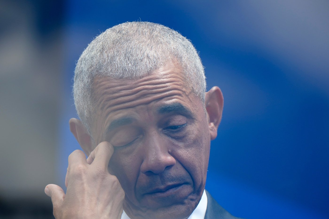 Obama Center opens in Chicago with a call to defend democracy and a celebrity crowd | iNFOnews.ca