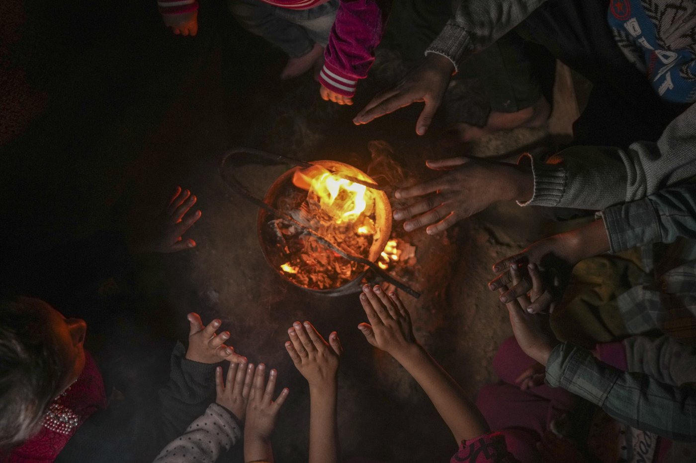 Winter is hitting Gaza and many Palestinians have little protection from the cold | iNFOnews.ca