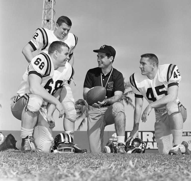 US Senate adds Missouri to the list of teams with a claim to college football's 1960 national title | iNFOnews.ca