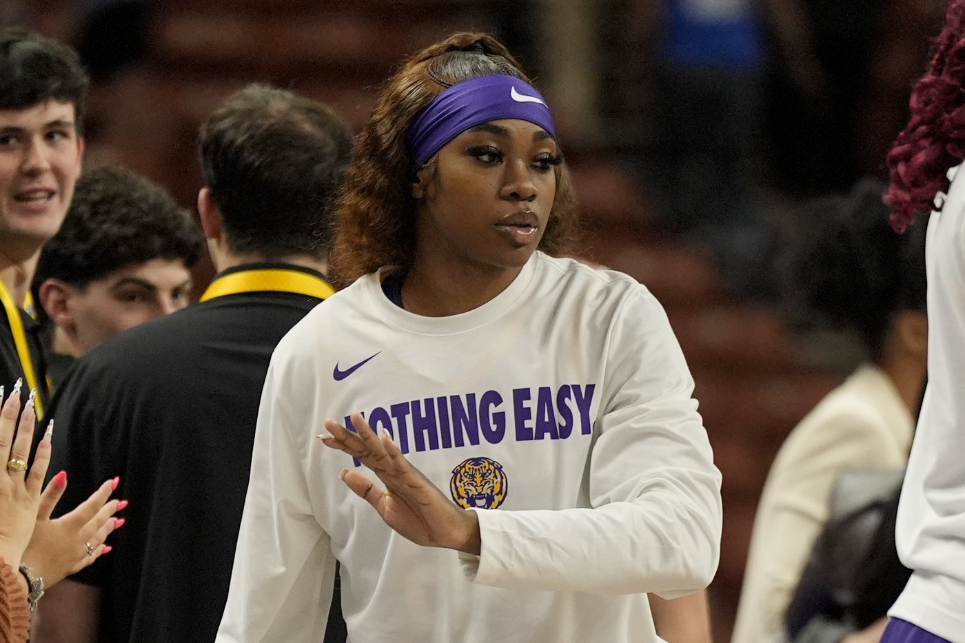 LSU 'walking double-double' Aneesah Morrow is closing out her prolific career in March Madness | iNFOnews.ca