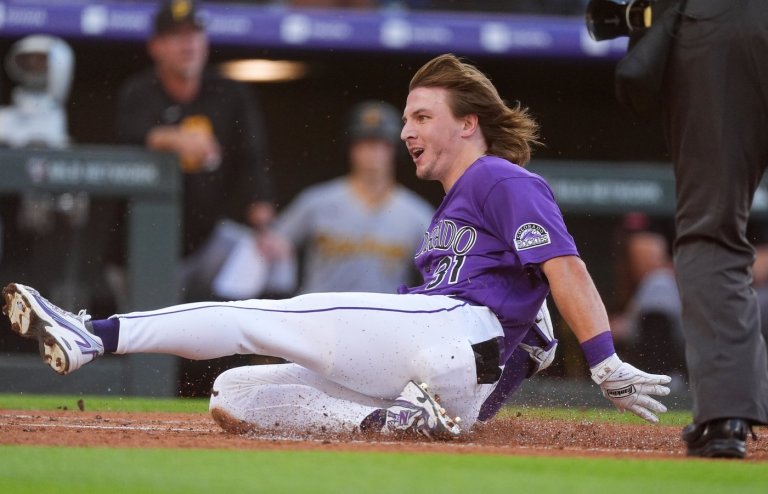 McCarthy hits leadoff inside-the-park homer off Skenes in Rockies' 2-1 win over Pirates | iNFOnews.ca