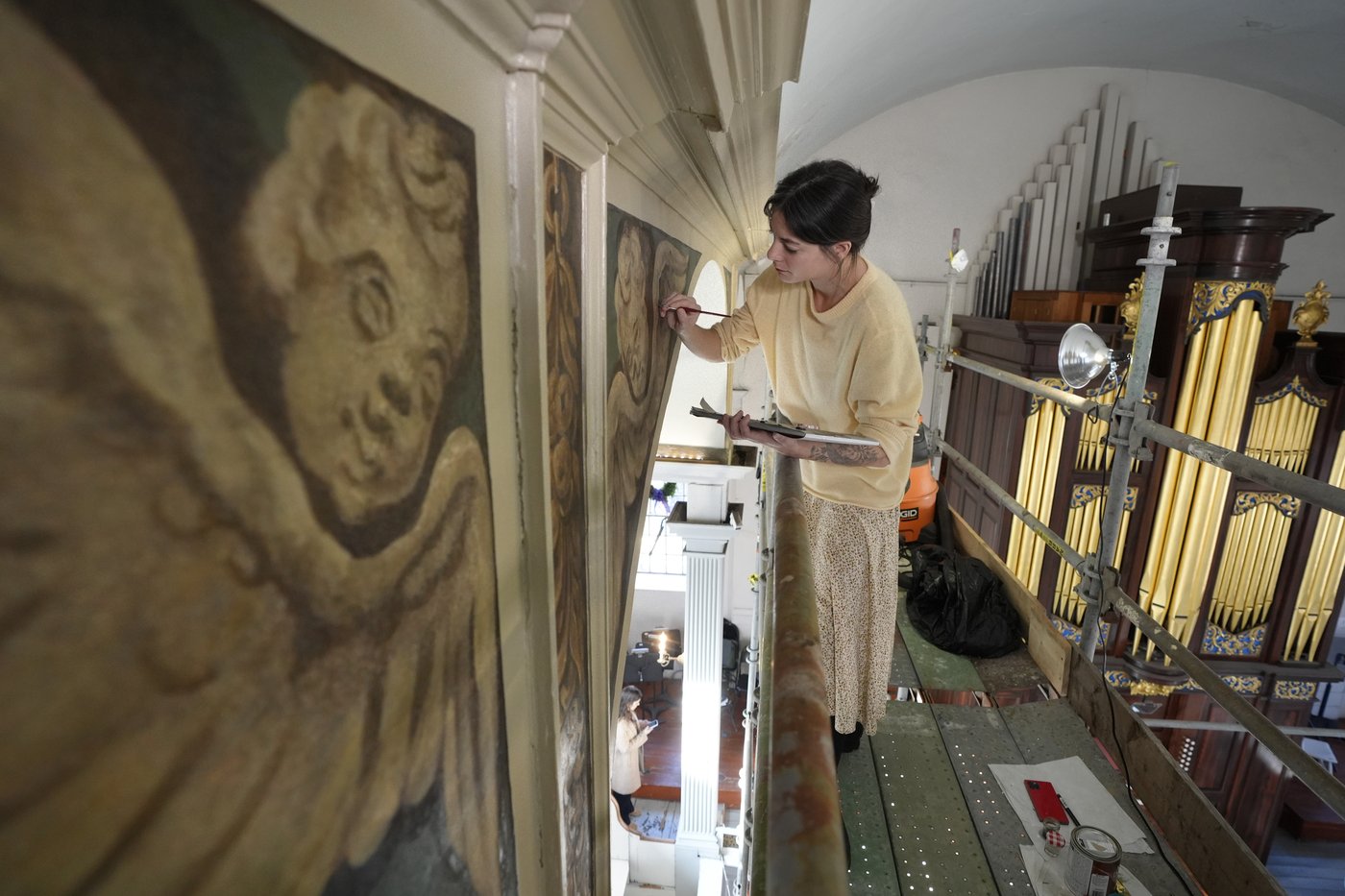 Centuries-old angels uncovered at Boston church made famous by Paul Revere | iNFOnews.ca