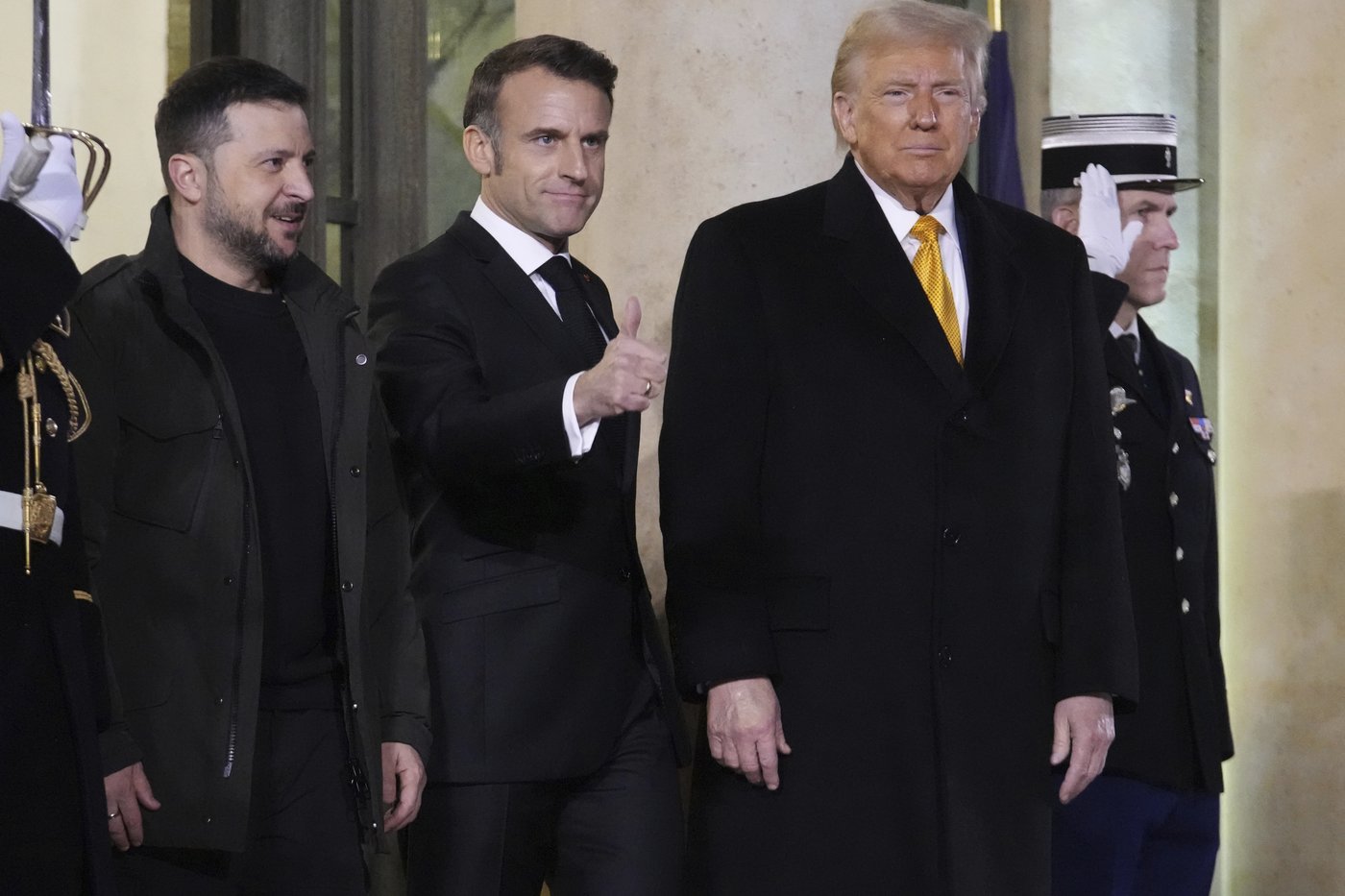 Trump is welcomed by Macron to Paris with presidential pomp and joined by Zelenskyy for their talks | iNFOnews.ca