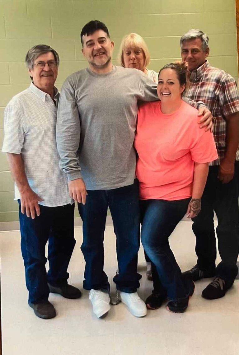 Louisiana death row inmate released on bail after decades behind bars | iNFOnews.ca