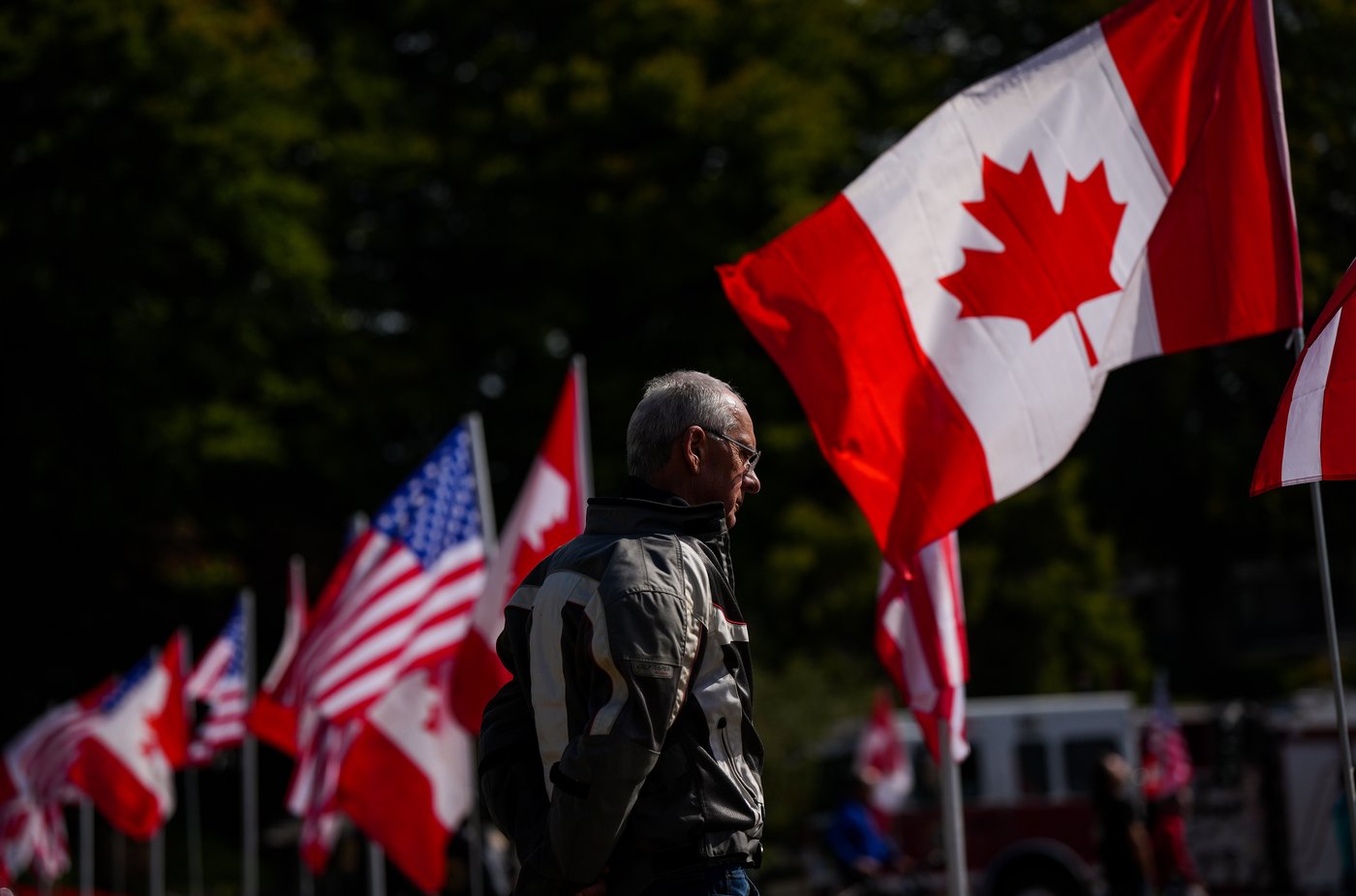 Sept. 11 first responders tell of Canada-U.S. bonds at B.C. border ceremony | iNFOnews.ca