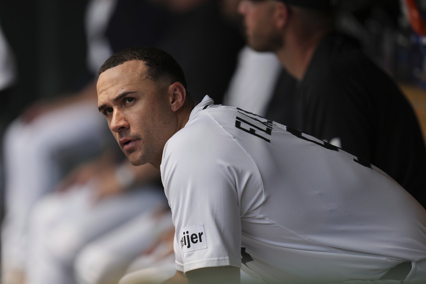 Cleveland has cut AL Central deficit from 15 1/2 games to 6. The record divisional comeback is 14 | iNFOnews.ca