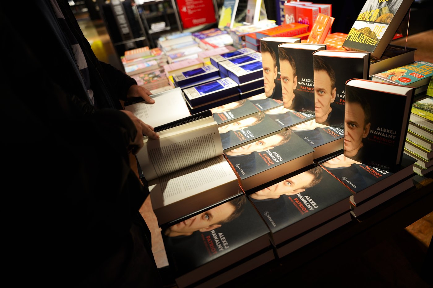 Russian opposition leader Alexei Navalny's posthumous memoir is a testament to resilience | iNFOnews.ca