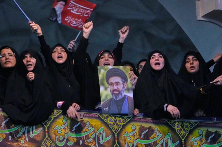 Tehran attacks Jordan as US reimposes its blockade on Iran | iNFOnews.ca