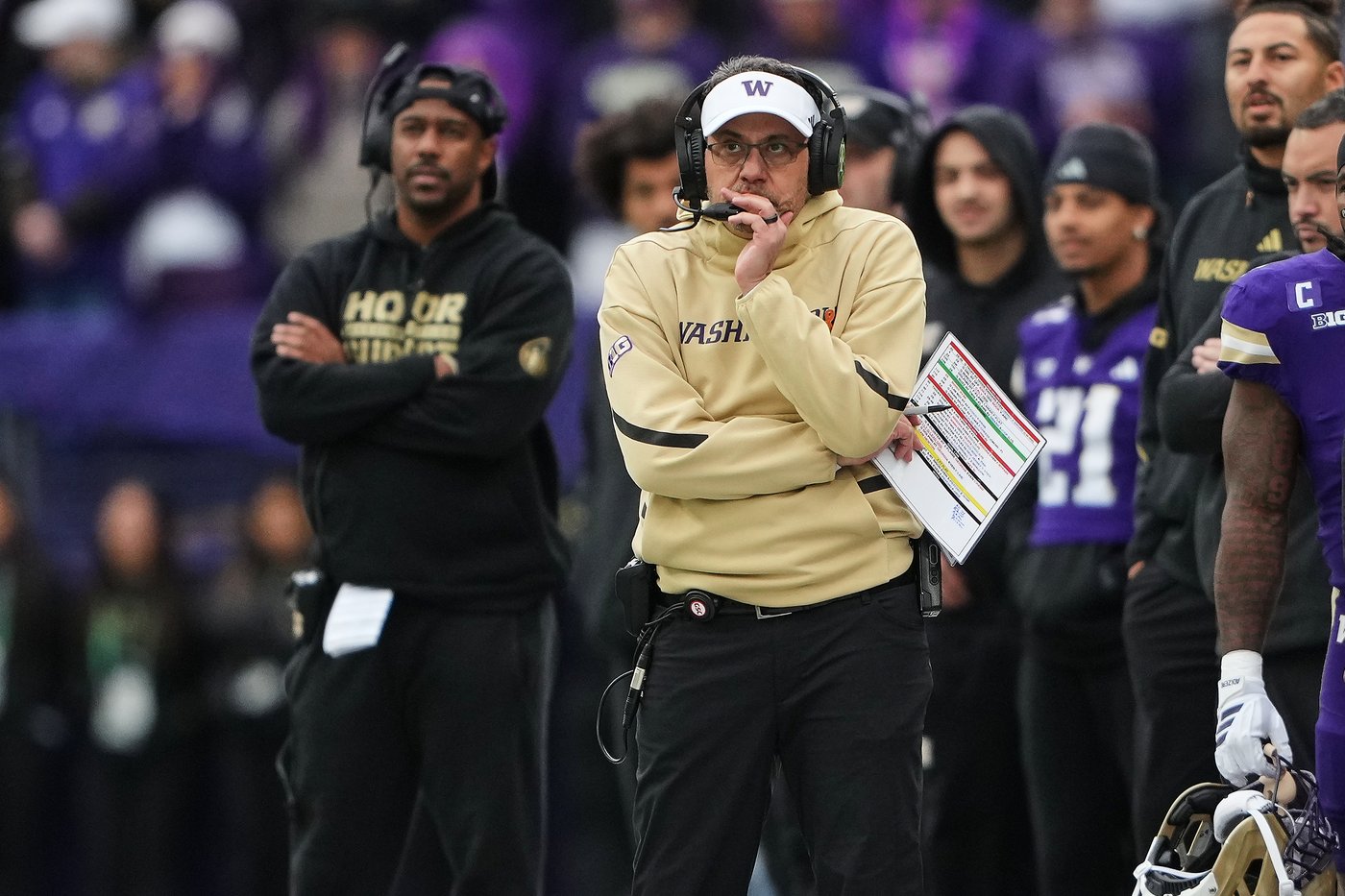 Washington coach Jedd Fisch downplays fallout over QB Demond Williams Jr.'s return to Huskies | iNFOnews.ca