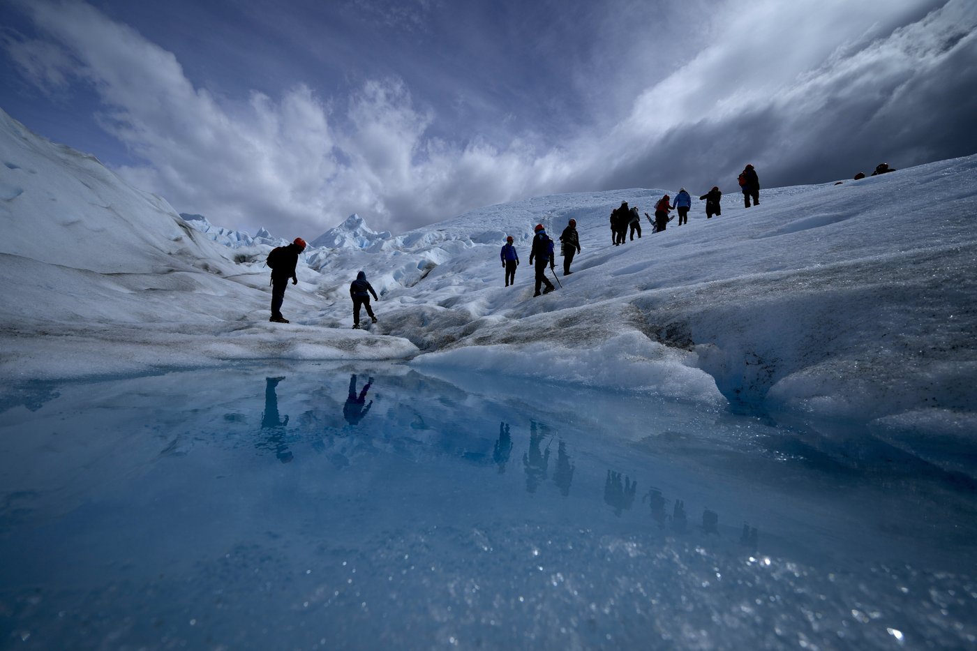 Scientists thought this Argentine glacier was stable. Now they say it's melting fast | iNFOnews.ca Scientists thought this Argentine glacier was stable. Now they say it's melting fast | iNFOnews.ca