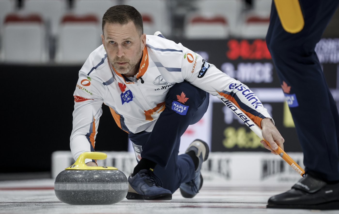 Hometown favourite Gushue beats Carruthers at Grand Slam's Kioti National | iNFOnews.ca