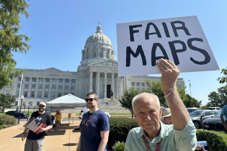 Supreme Court rebuffs Missouri's push to use new US House map backed by Trump in November | iNFOnews.ca