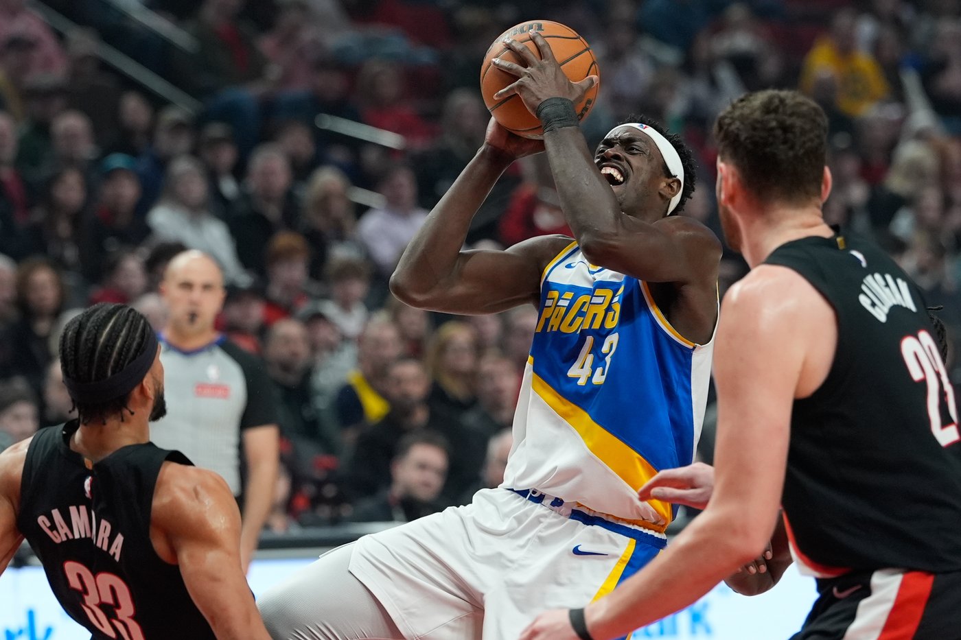 Scoot Henderson scores 28 points as the Trail Blazers beat the reeling Pacers 131-111 | iNFOnews.ca