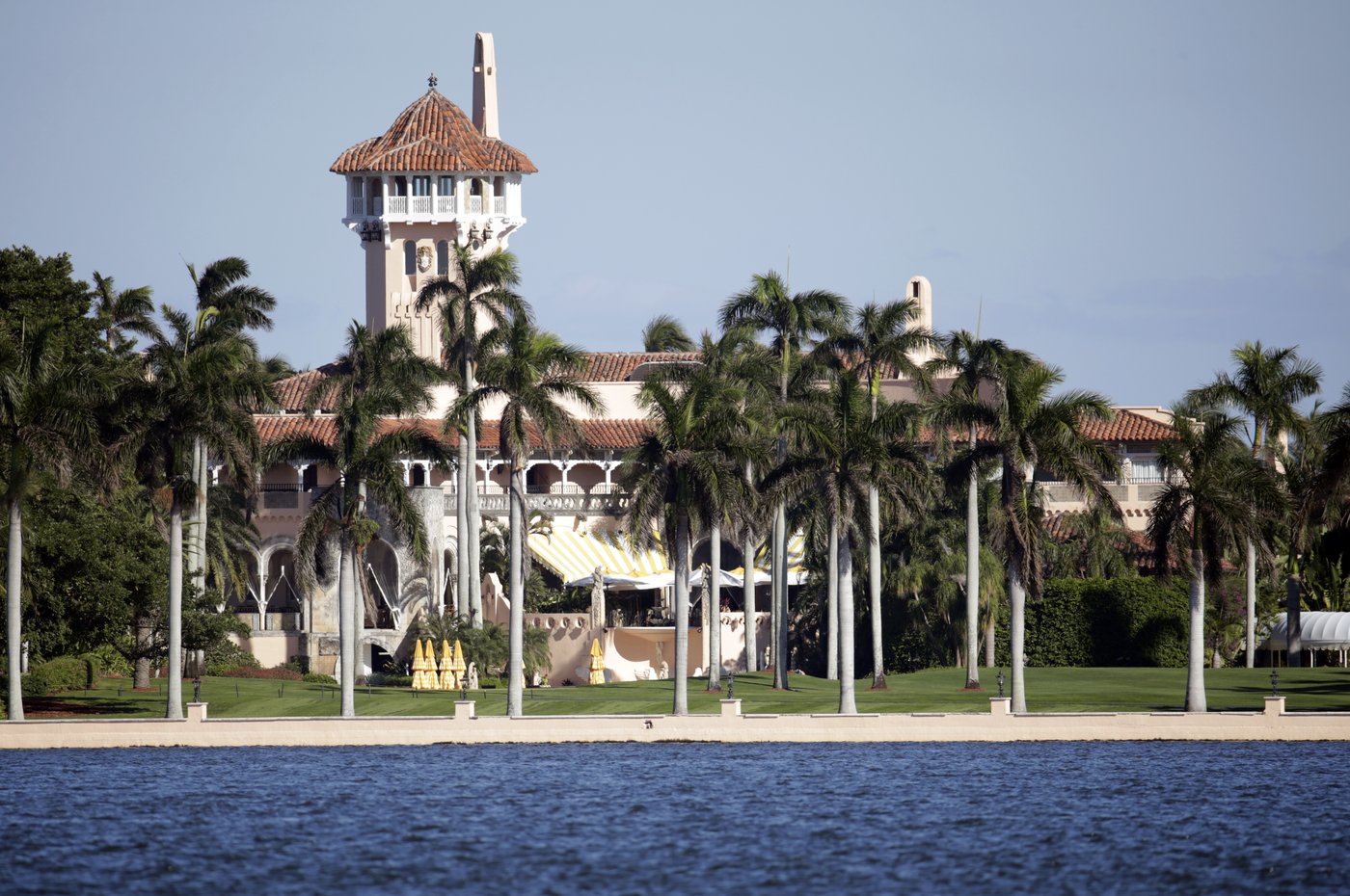 Chinese national jailed on charges that he tried to enter Trump's Mar-a-Lago estate | iNFOnews.ca