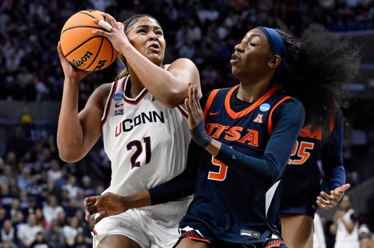 Sweet 16 regulars UConn and Notre Dame join UNC and Vanderbilt in women's regional semifinals | iNFOnews.ca