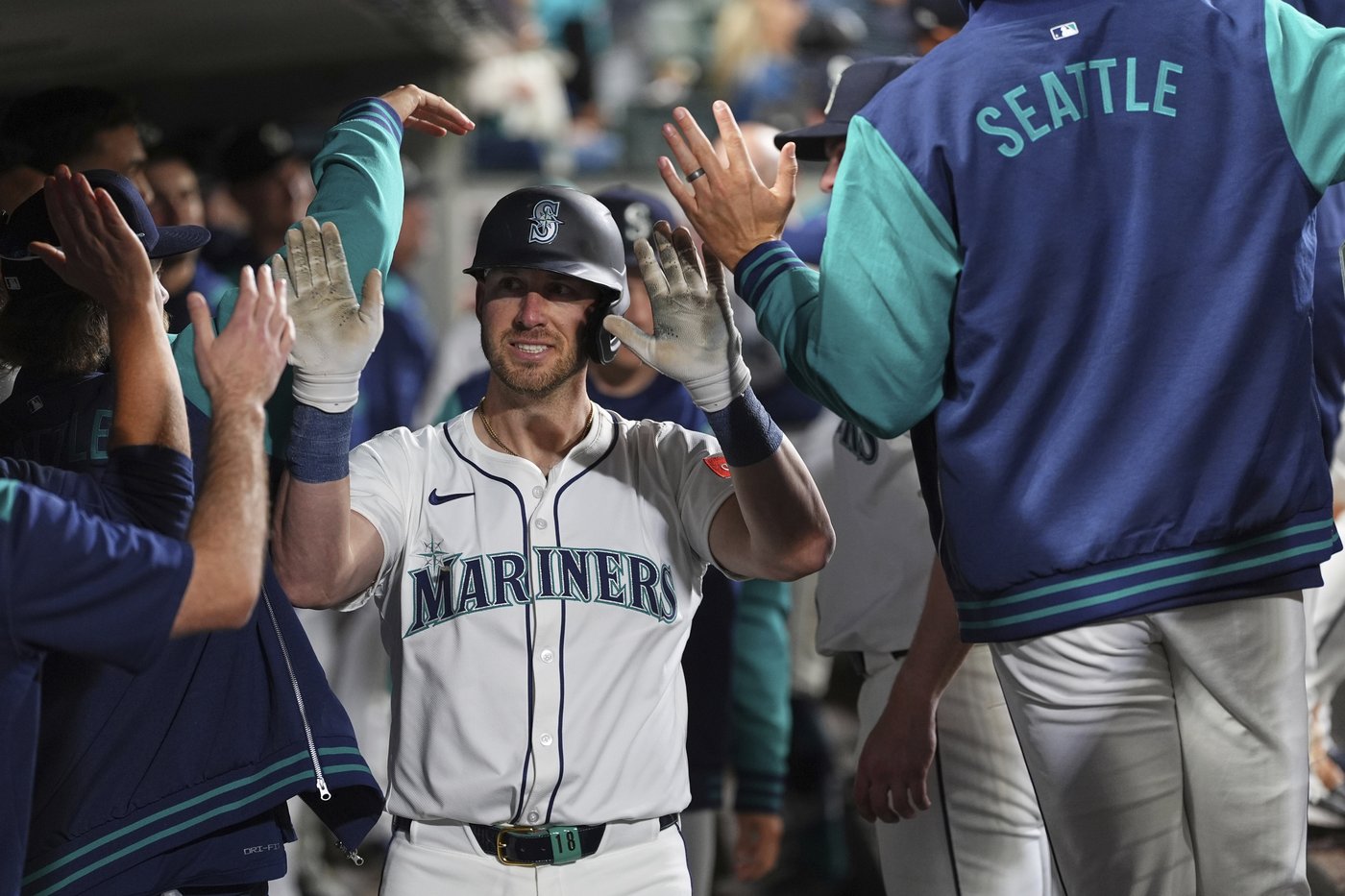 Polanco homers twice to help the Mariners rout the Marlins, 14-0 | iNFOnews.ca