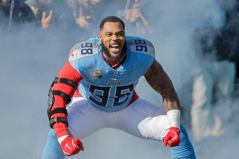 Titans' Jeffery Simmons is voted the top interior defensive lineman in the NFL by an AP panel | iNFOnews.ca