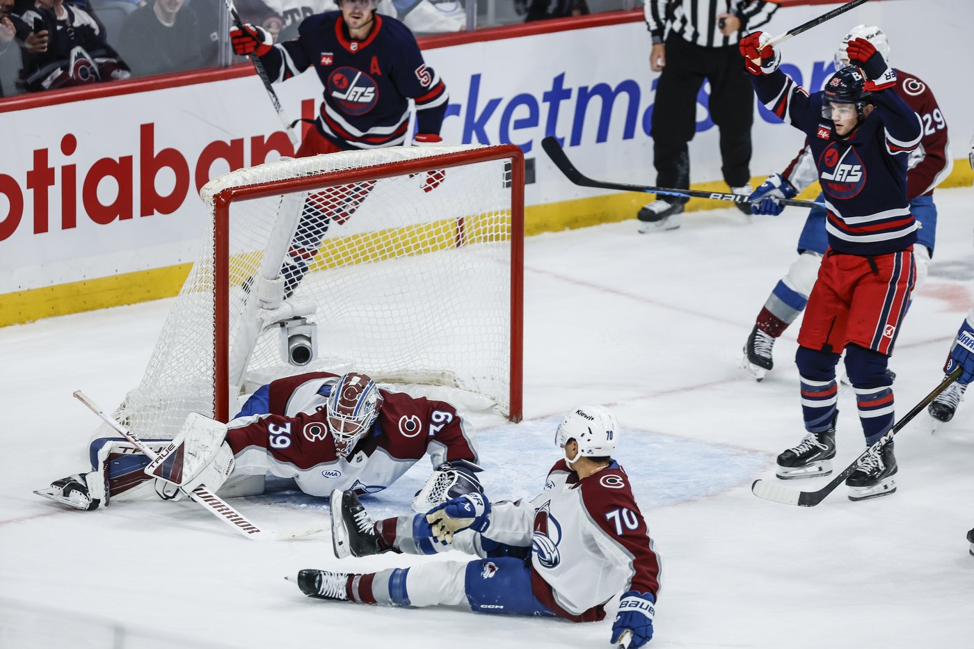 Perfetti finding success with Connor, Scheifele on Winnipeg Jets' top line | iNFOnews.ca
