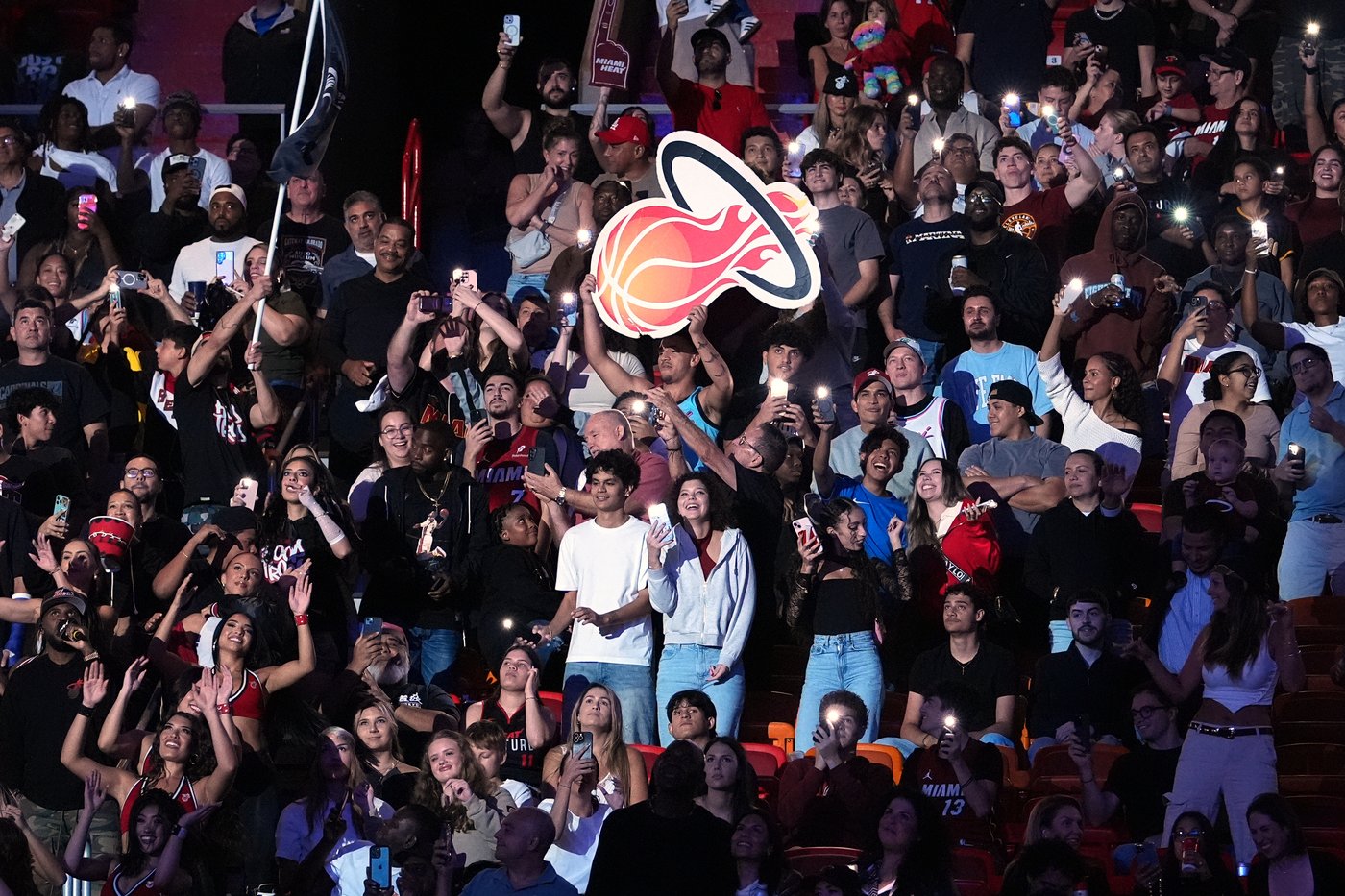 NBA memo targets fan behavior, reminding teams to address unruly acts proactively | iNFOnews.ca